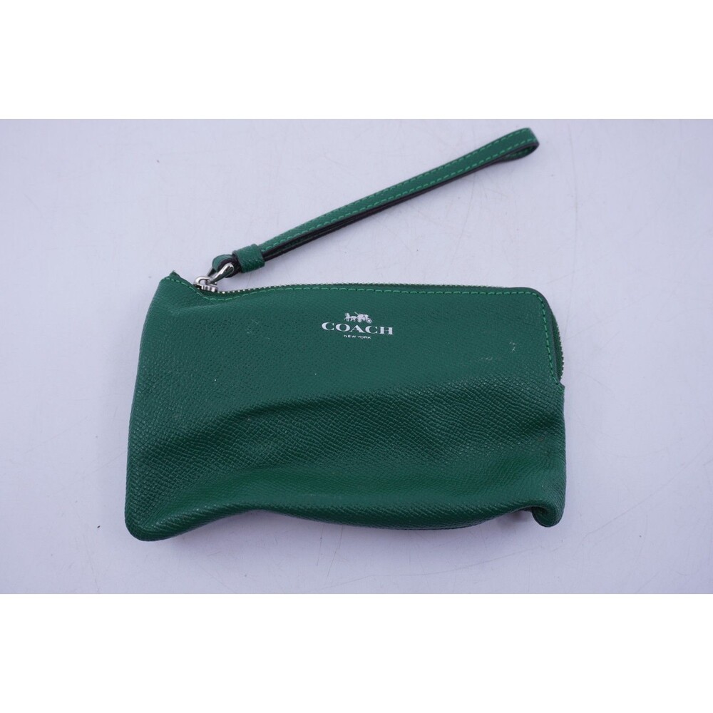 COACH Wristlet Emerald Green Small Coin Purse Wrist Clean - Picture 1 of 4